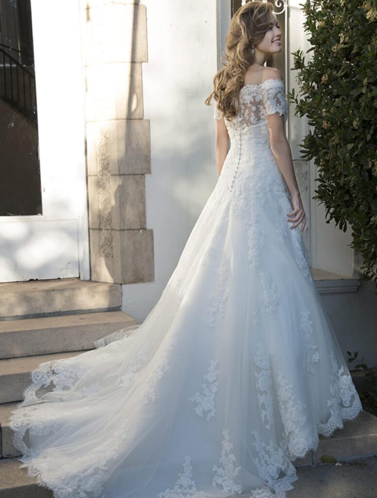 Satin Lace Wedding  Dress  VE8265 MARILYN S BRIDAL  Auckland 