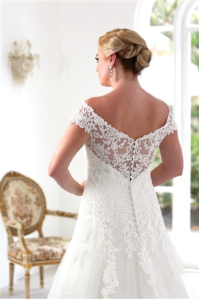 VW8721 Plus Size Off The Shoulder Wedding Gown