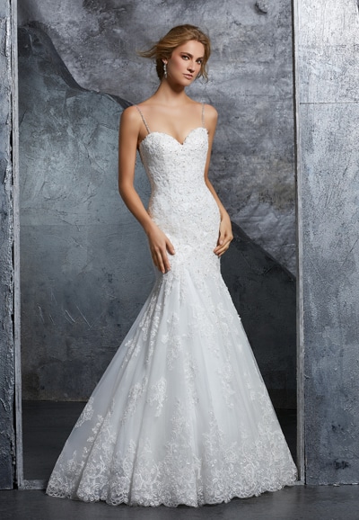 8210 Fit and flare wedding dress
