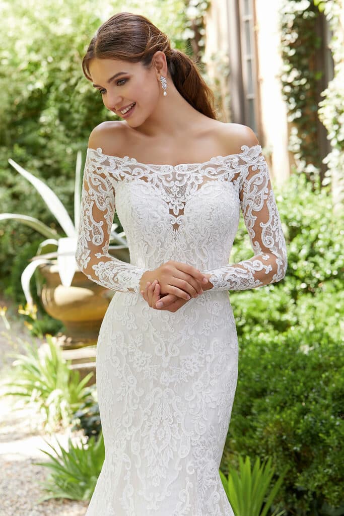 Priscilla-5709-wedding gown-Lace sleeve-detail