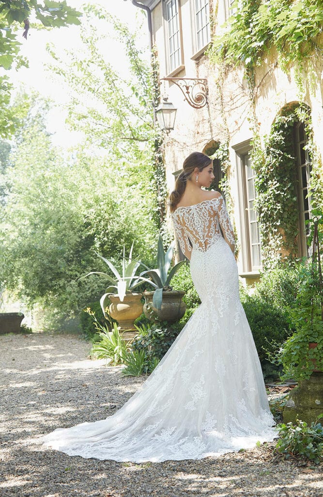Priscilla-5709-wedding gown-back