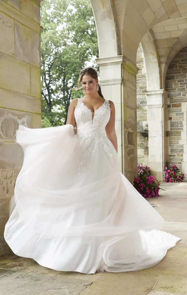 Wedding gown 3286