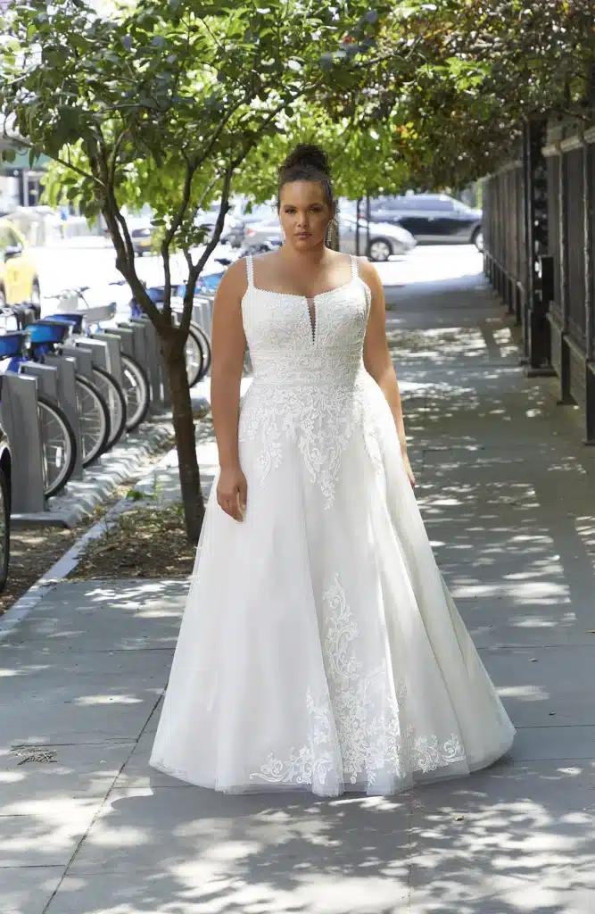 Hannah Wedding Dress 3373 front