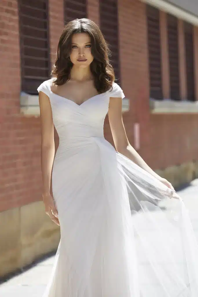 Josette Wedding Dress 4101 front close up