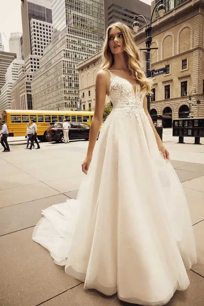 Juliana Wedding Dress 15013 side