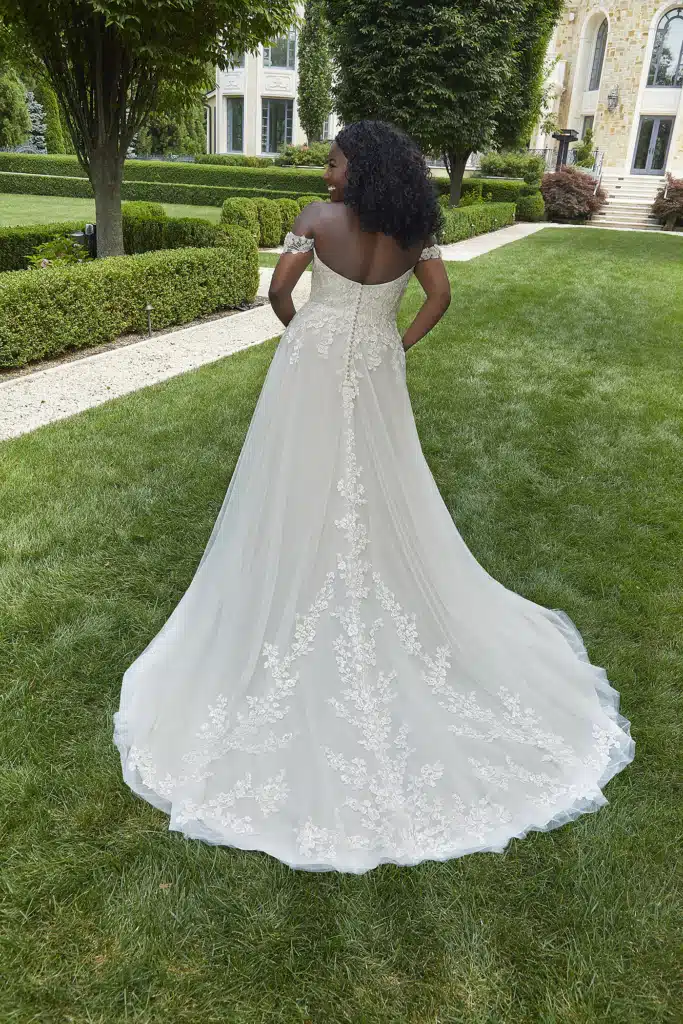 Naveena Wedding Dress 3420_back