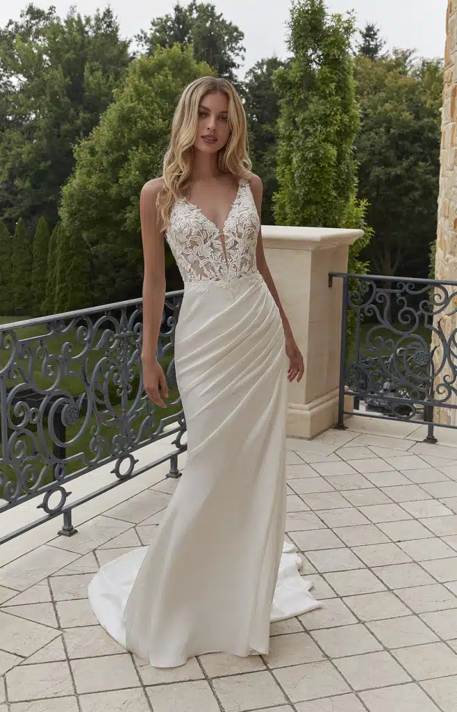 Paris Wedding Dress 2607_front2