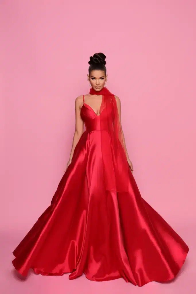 Ball gown NP157 Red front