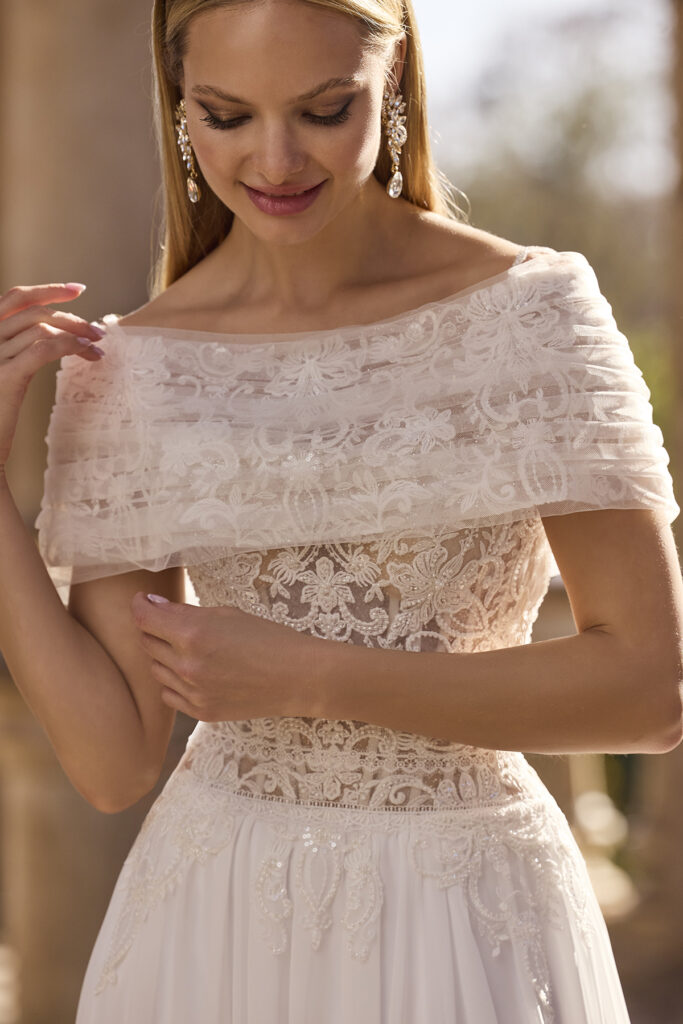 Hestelle Wedding Dress_detail