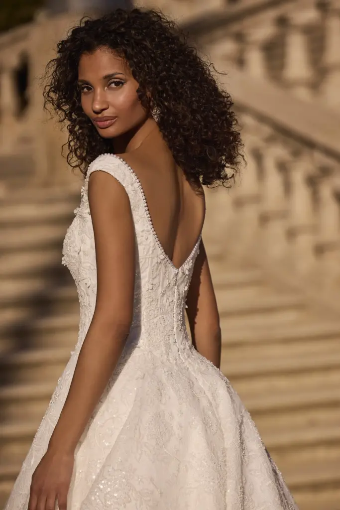 Hetti Wedding Dress_63103_back detail