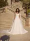 Hetti Wedding Dress_63103_front with veil