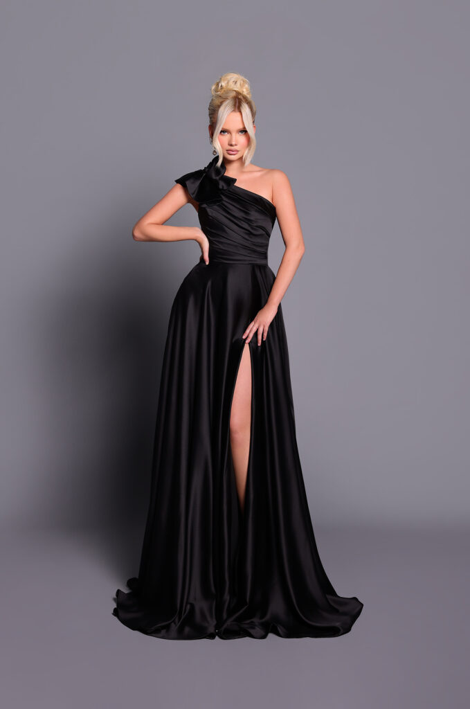 Nicoletta Bridesmaid dress NBM2003 BLACK_front