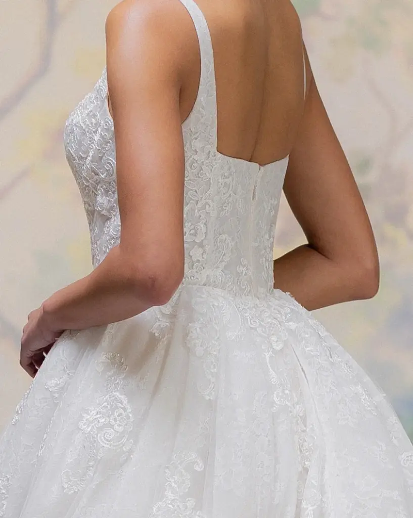 Talis Wedding Dress 1010084_side detail